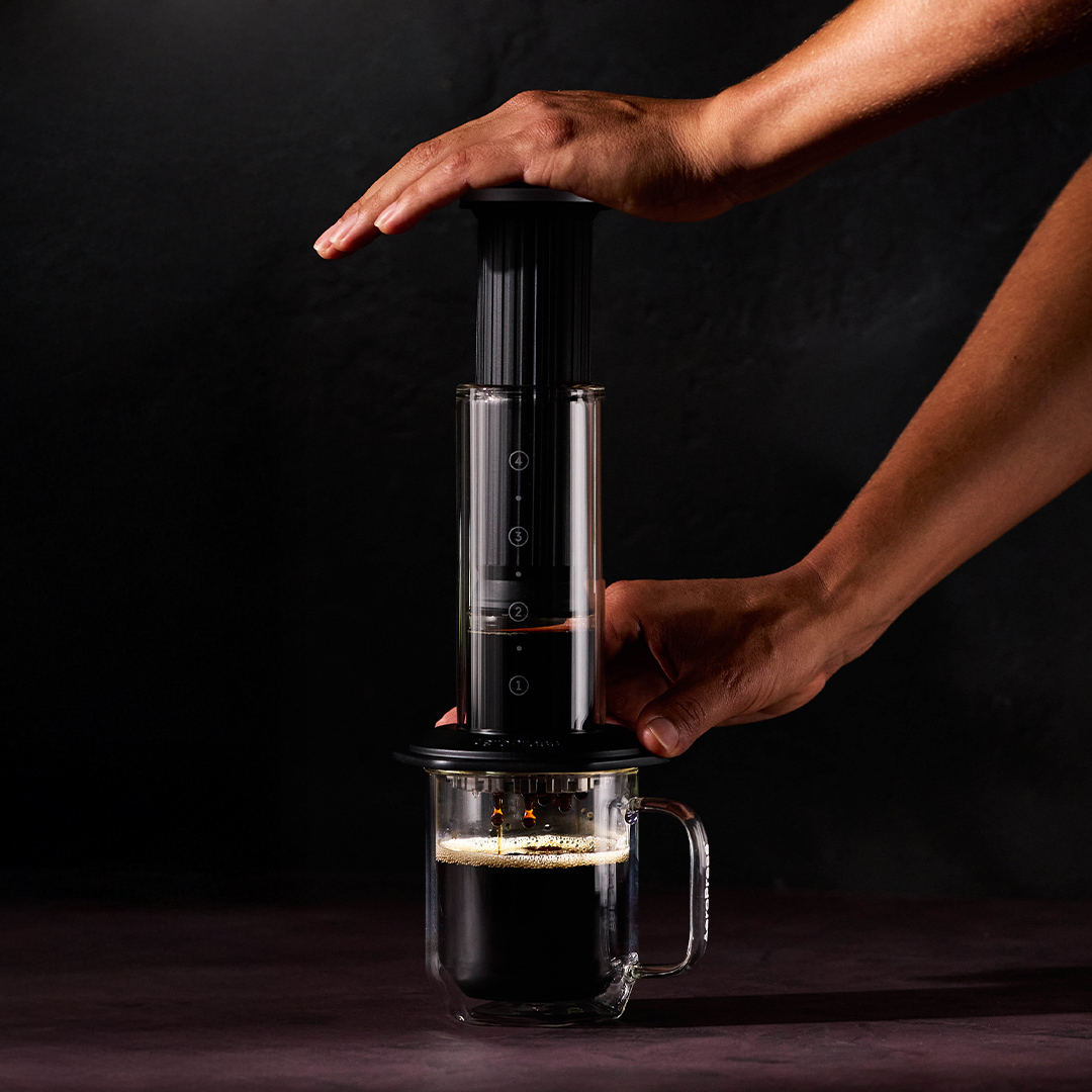 AeroPress Premium - Glass Coffe Maker Black
