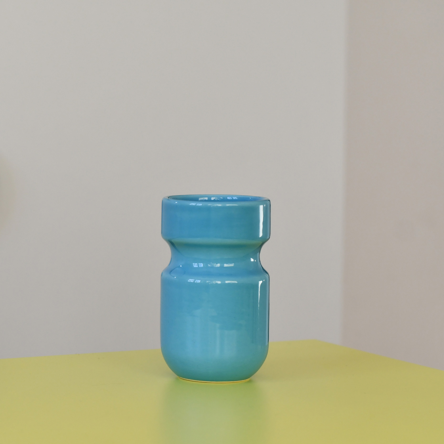 NOT.BAD x Coffeedesk - kubek ceramiczny BAD DOSE niebieski 450 ml