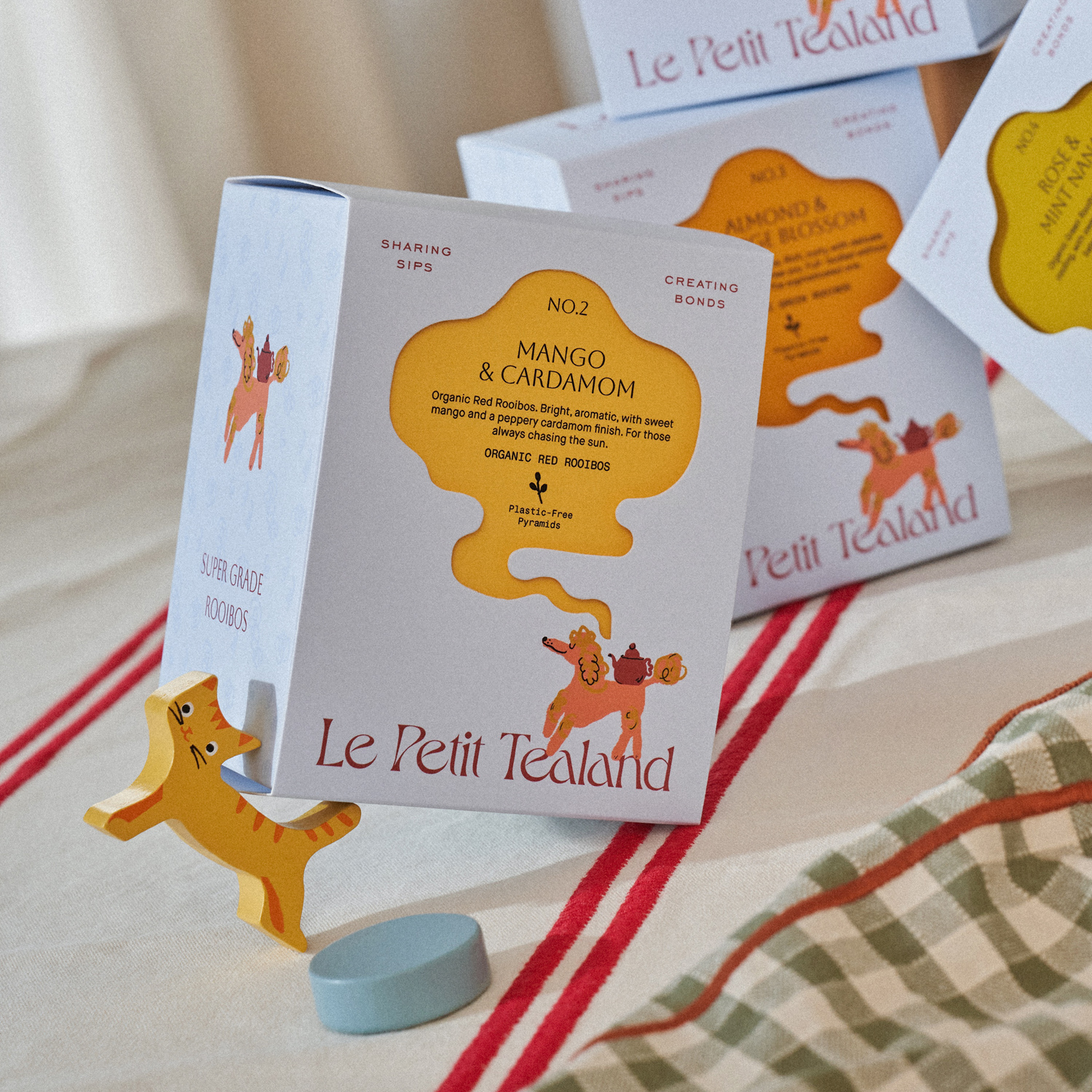 Le Petit Tealand - Rooibos Tea with mango, cardamom, and calendula petals BIO 36 g