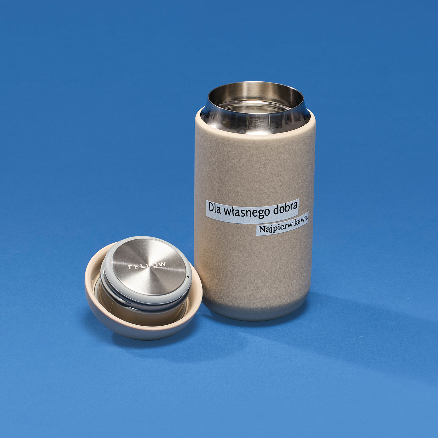 Fellow - Insulated Mug Carter Move Mug Artist Series Wycinki w Termosie - Sand Dune 355 ml