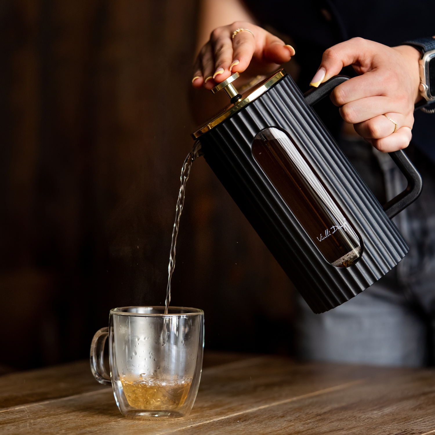 Vialli Design - french press szklany LIVIO 1l czarno-złoty