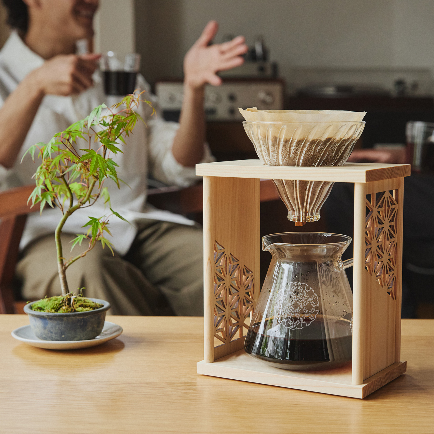 Hario - Drip Stand Set AYA - dripper ze stojakiem natural