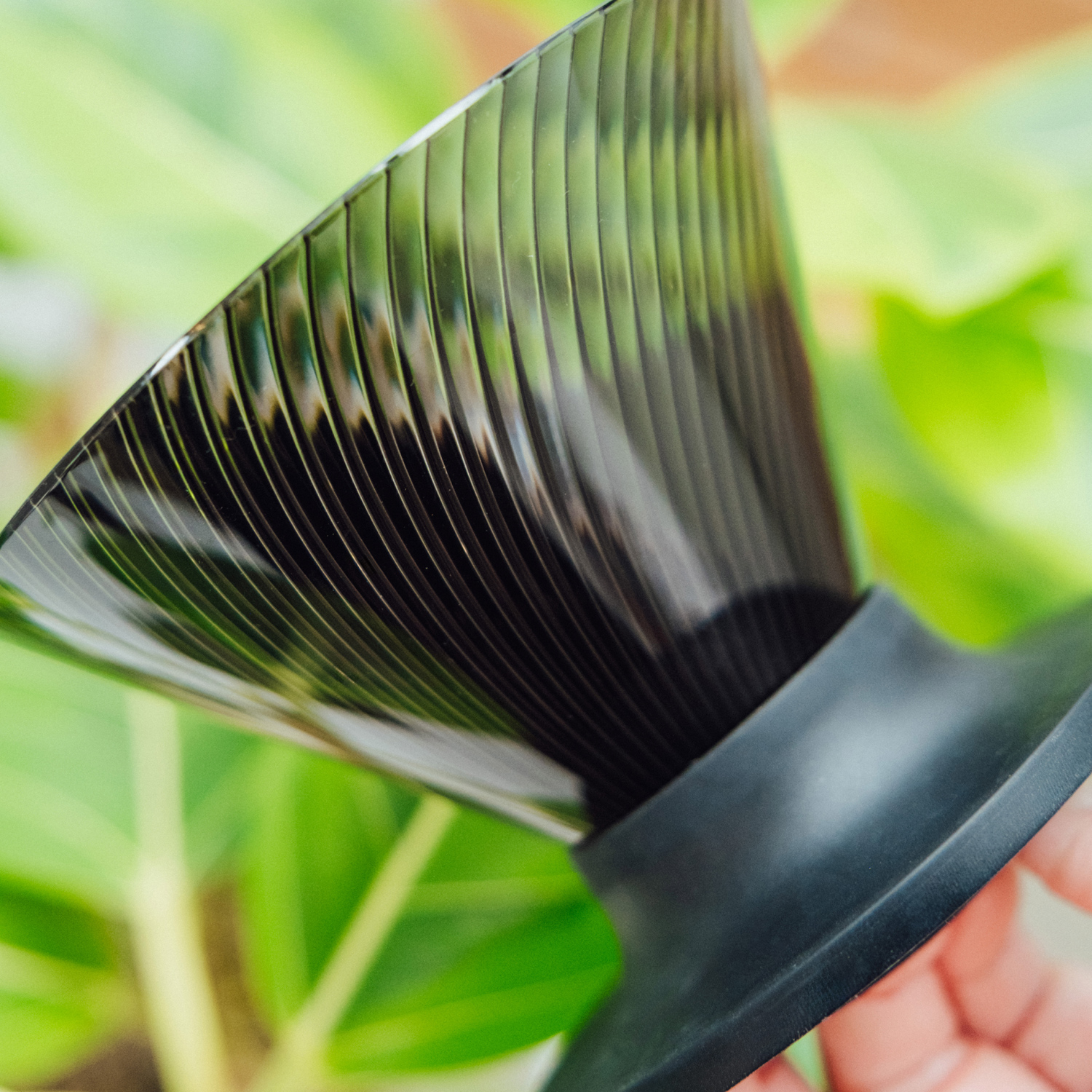 Hario - NEO V60-02 Tritan Coffee Dripper - Black