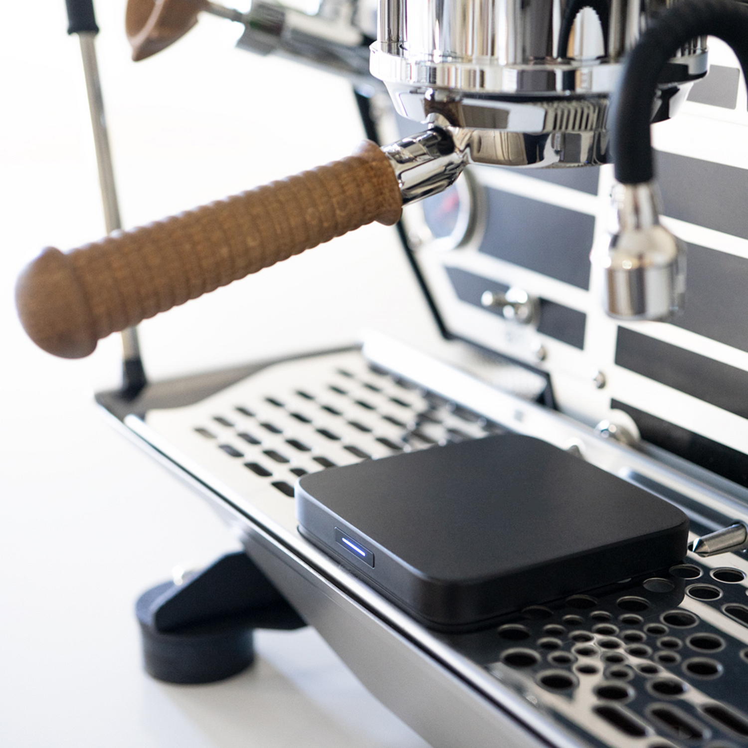 Acaia - Umbra Lunar Scale Black