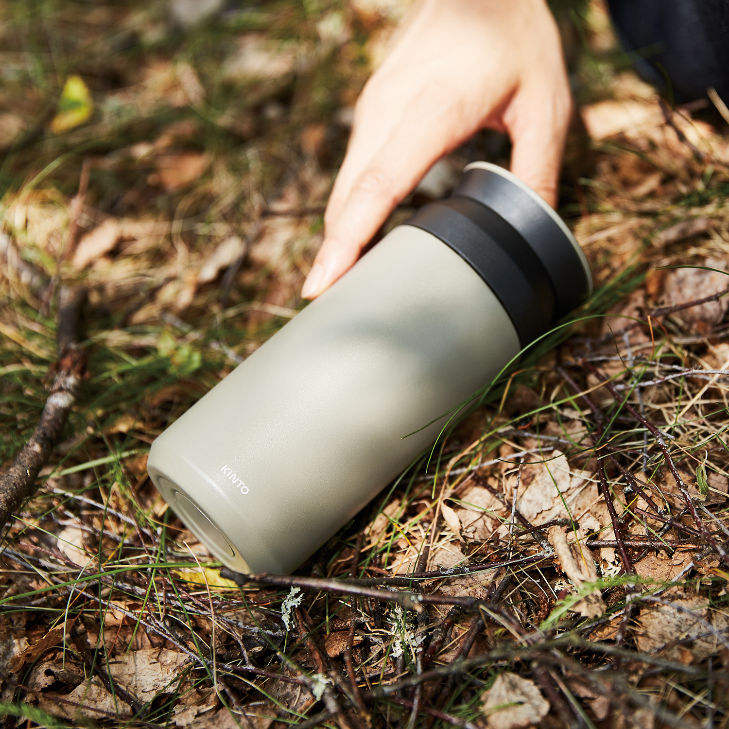 KINTO - TRAVEL - Kubek termiczny - Beżowy 350 ml