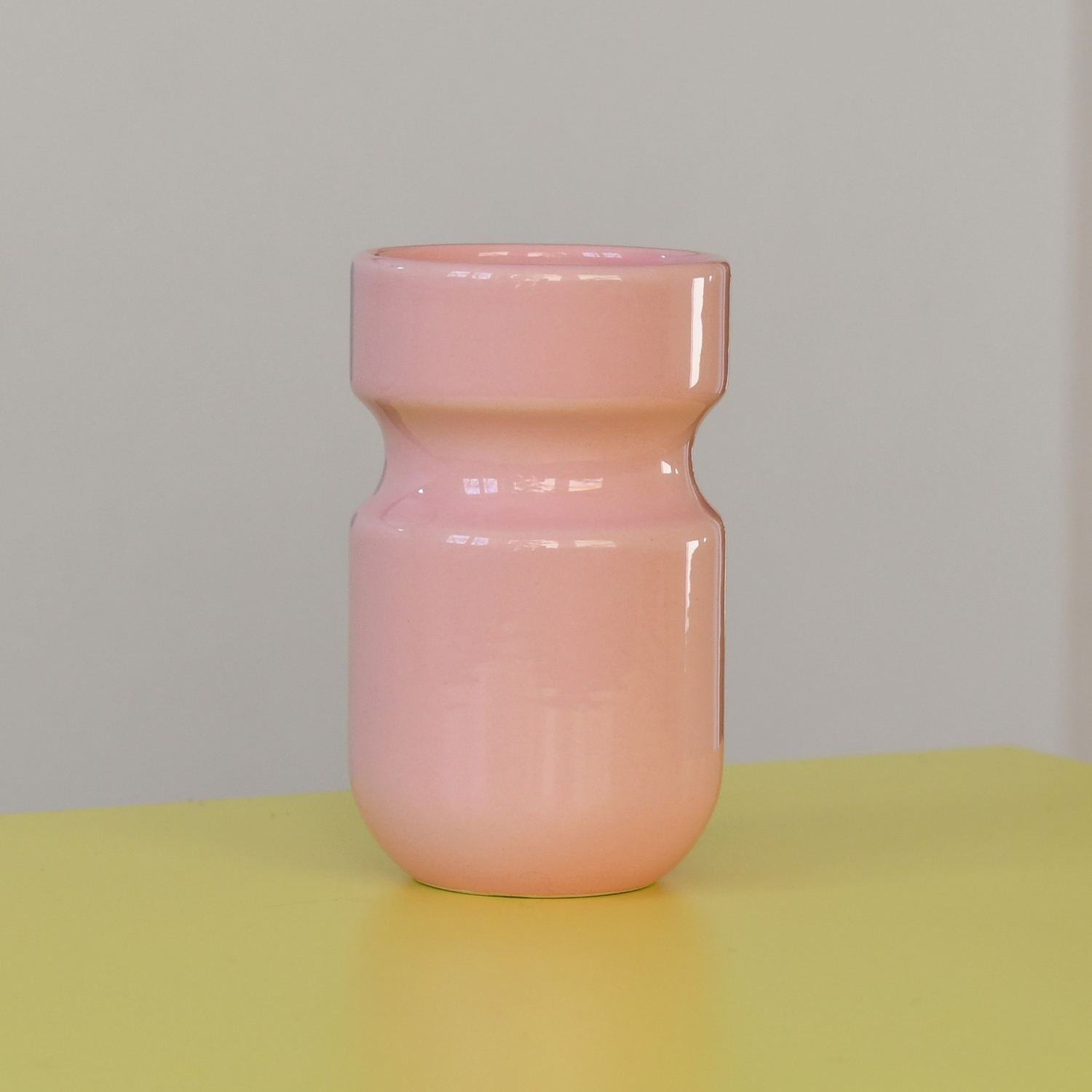 NOT.BAD x Coffeedesk - kubek ceramiczny BAD DOSE różowy 450 ml