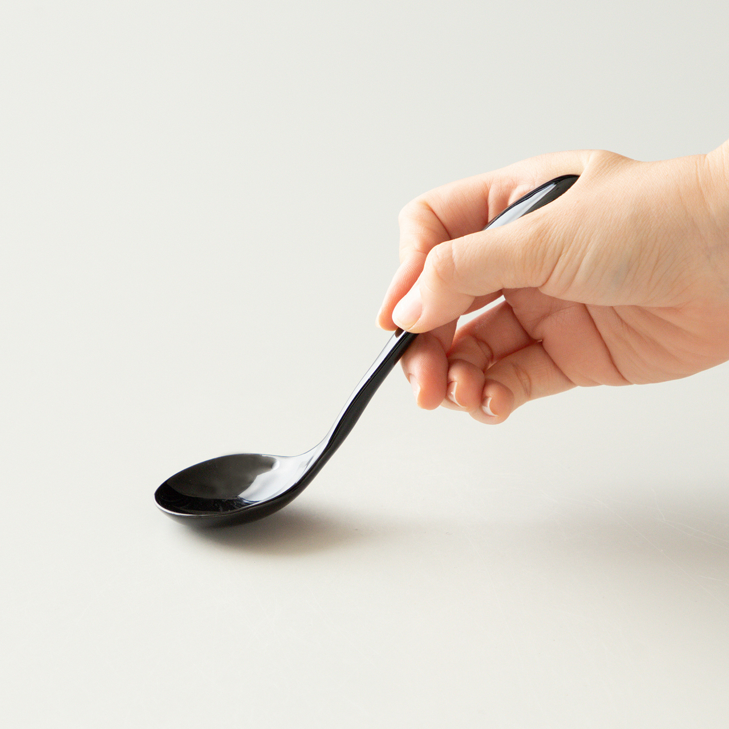 ORIGAMI - Ceramic Cupping Spoon - Black