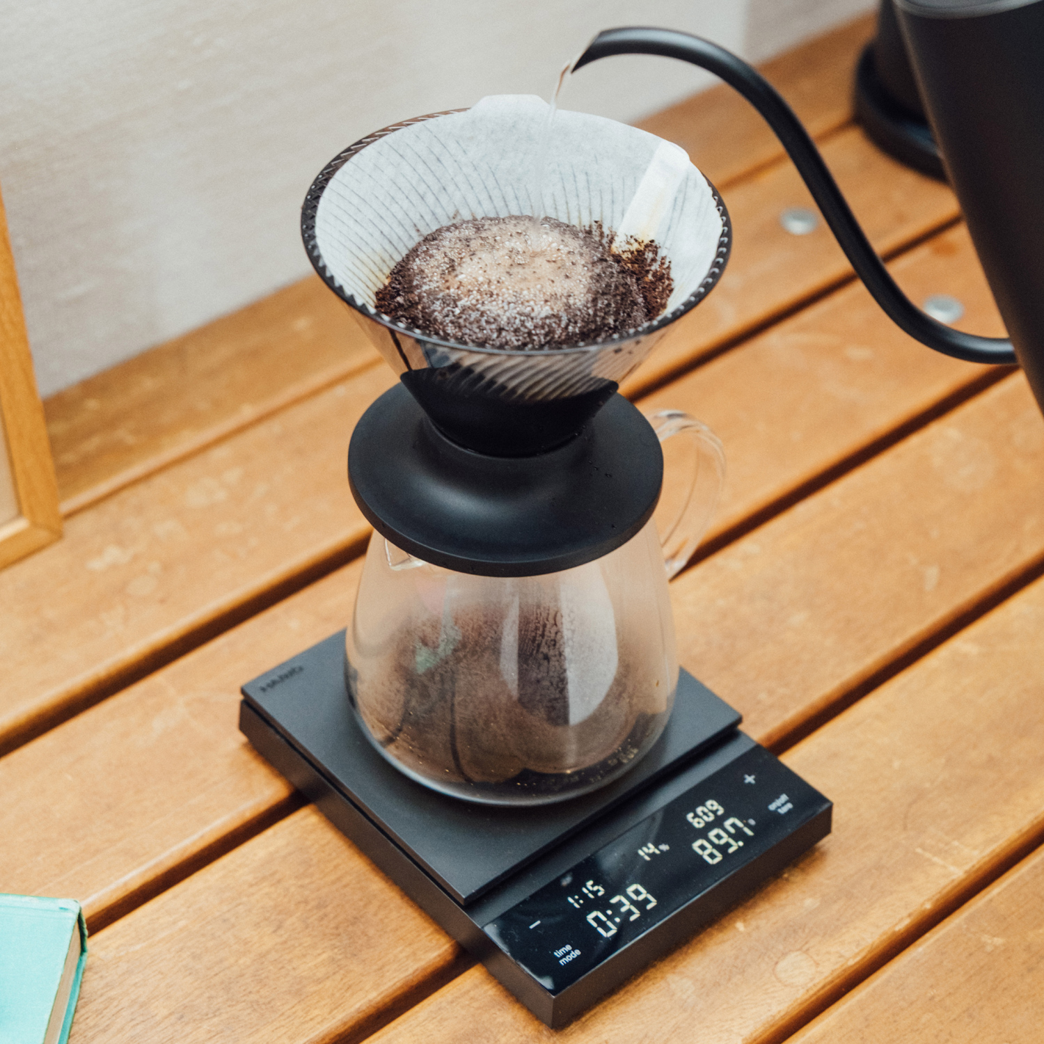 Hario - NEO V60-02 Tritan Coffee Dripper - Black
