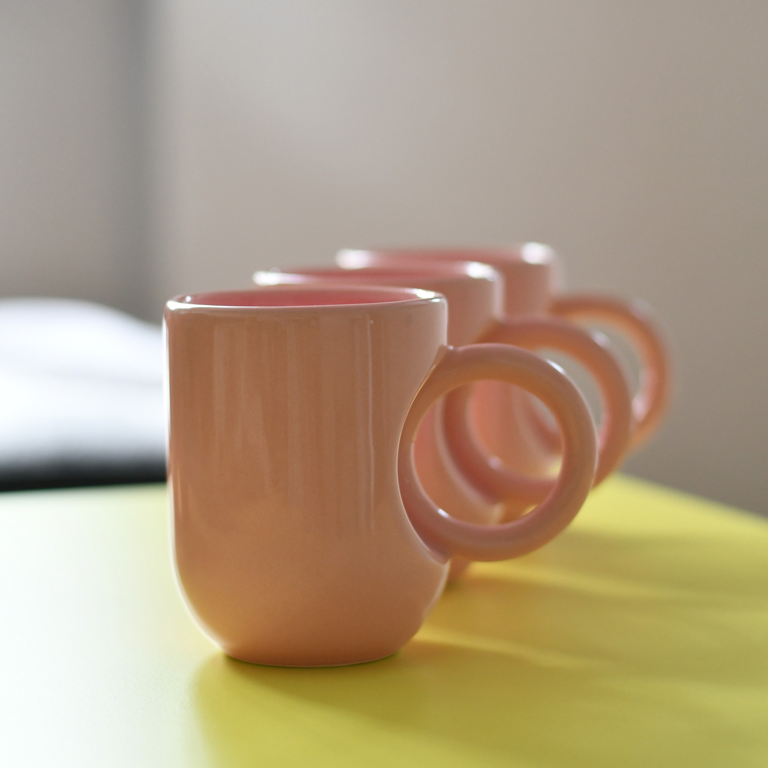 NOT.BAD - kubek ceramiczny BAD MOOD różowy 290 ml