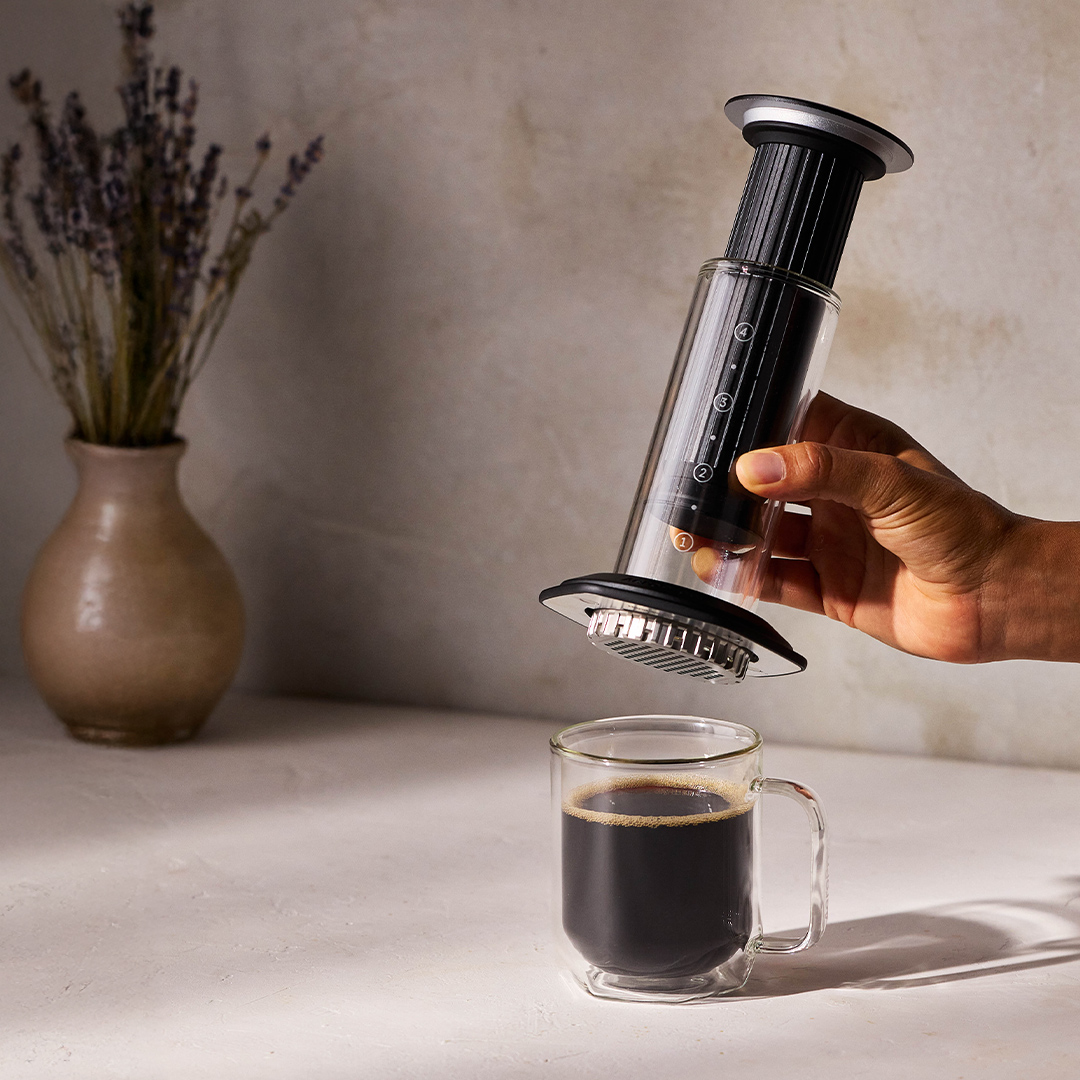 AeroPress Premium - Glass Coffe Maker Black