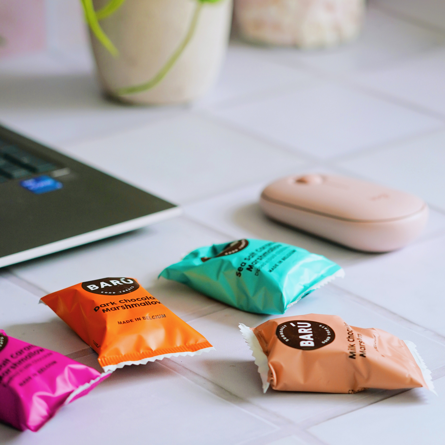 BARU - Pianki Milk Chocolate & Sea Salt Caramel Marshmallows 60 g (4 x 15 g)