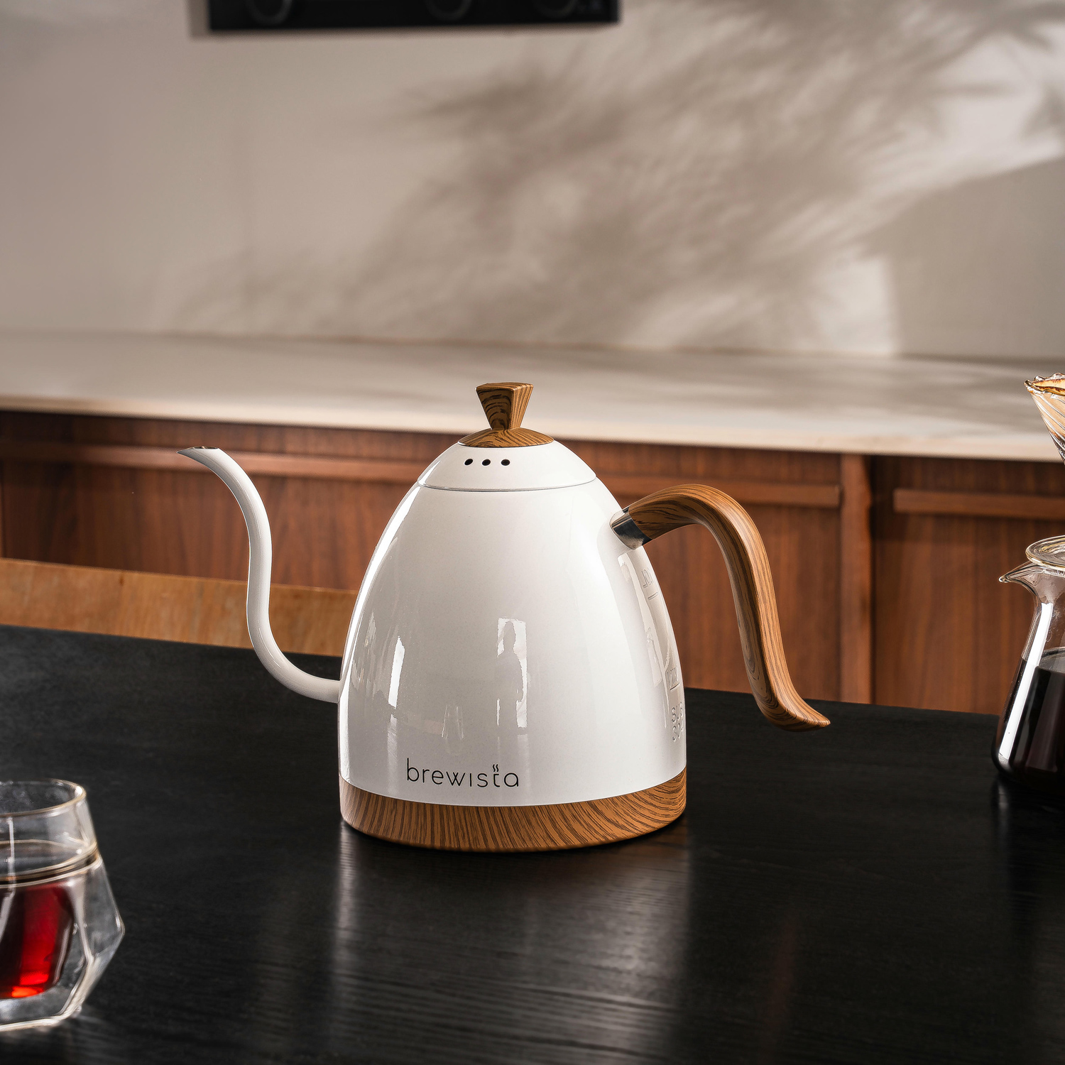 Brewista - Artisan Variable Temperature Kettle Perłowa Biel 1l - Czajnik elektryczny