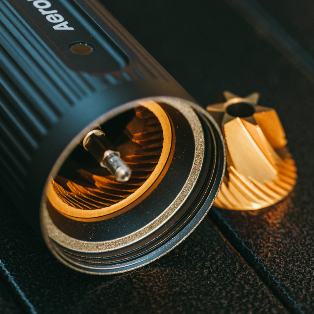 Aeropress - Manual grinder grey