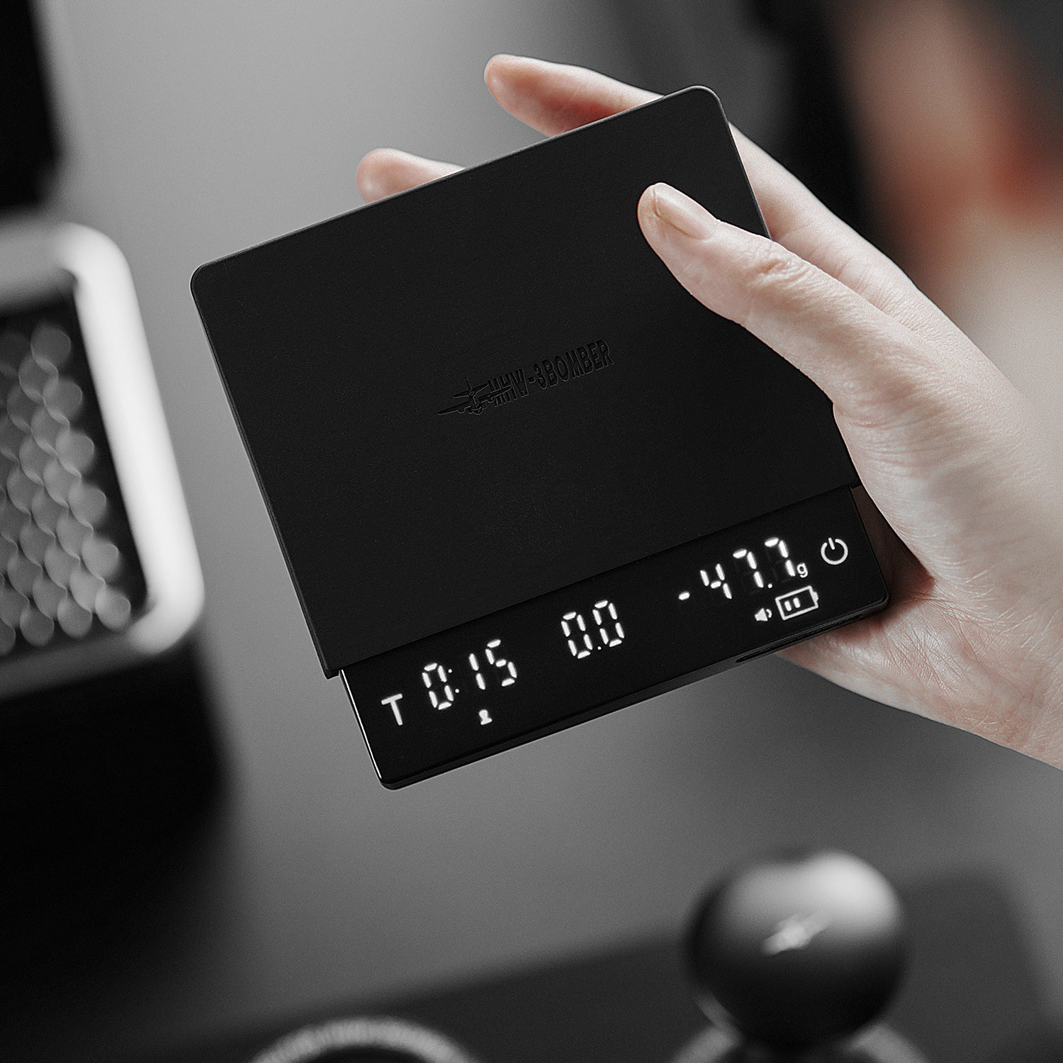 MHW-3BOMBER - Cube Scale 3.0 Mini Pro black