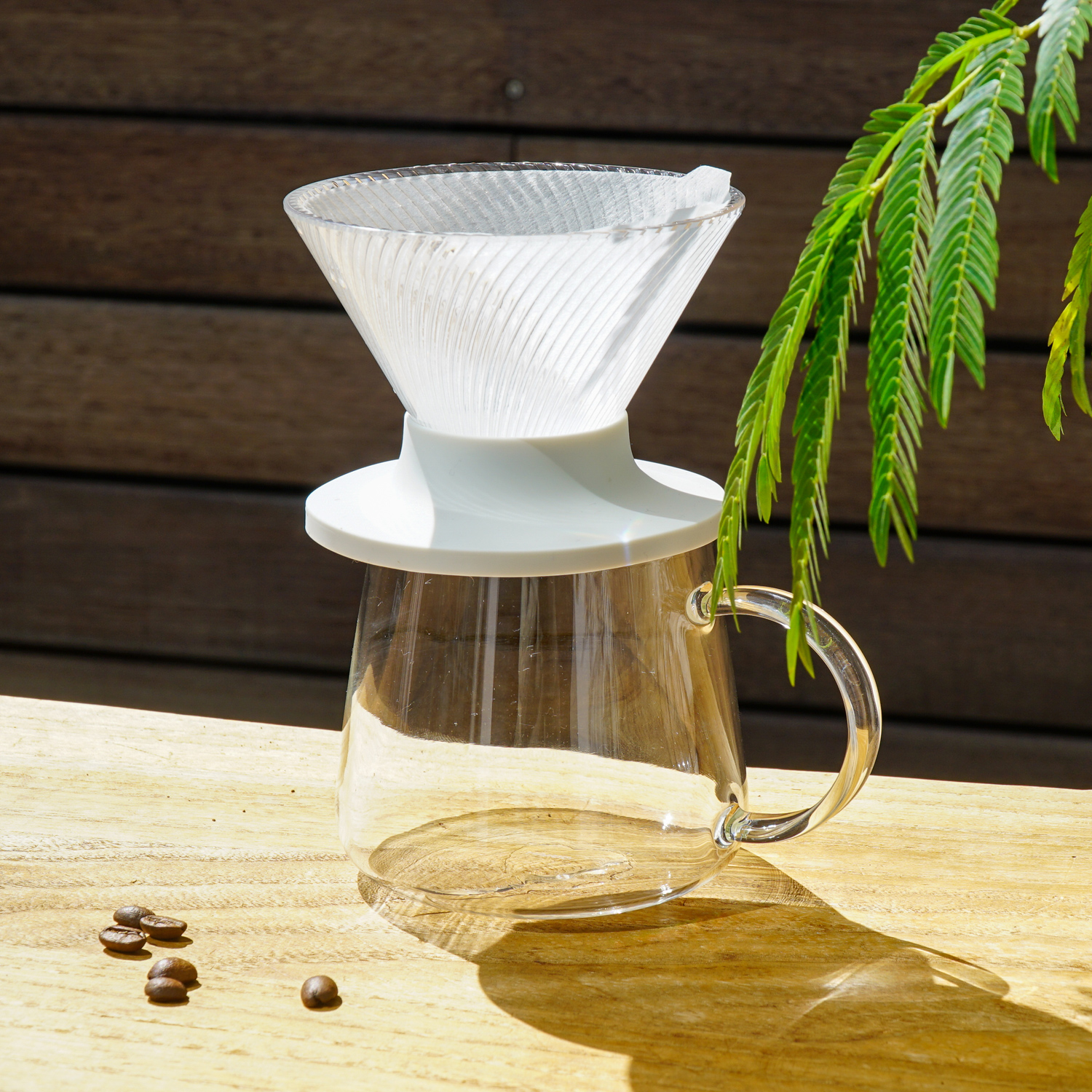 Hario - trytanowy drip NEO V60-02 - transparentny