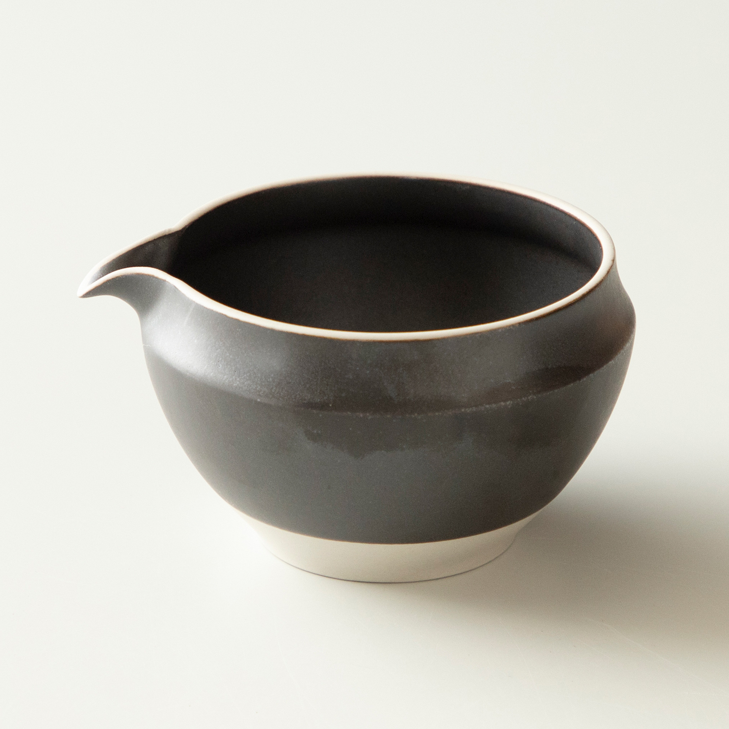 ORIGAMI - Katakuchi Matcha Bowl 540ml - Black