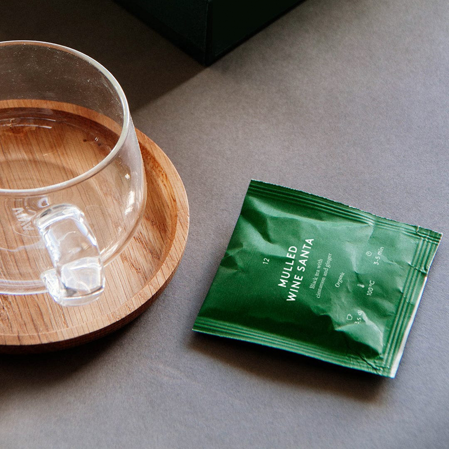Dear Tea Society - kalendarz adwentowy 24 saszetki